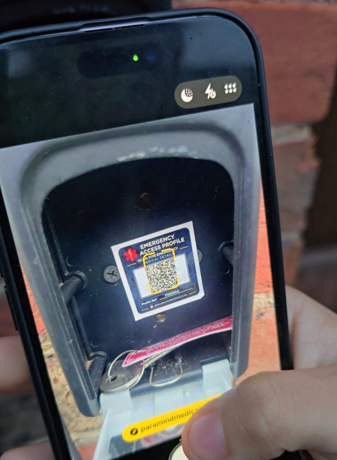 Paramind Medical Lifeline Key Safe QR Sticker